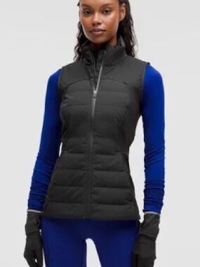 Lululemon - Women’s Black Quilted Puffer Vest - Lightweight Layering